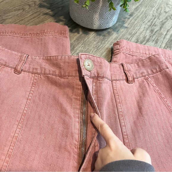 Free People Boyfriend Pink Cropped High Waist Wide Leg Chino Pants Size 12 - Picture 2 of 9